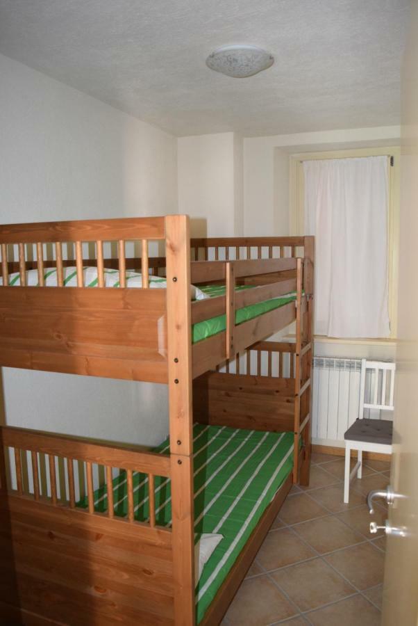 Apartamento Residenza La Roggia Varallo Exterior foto